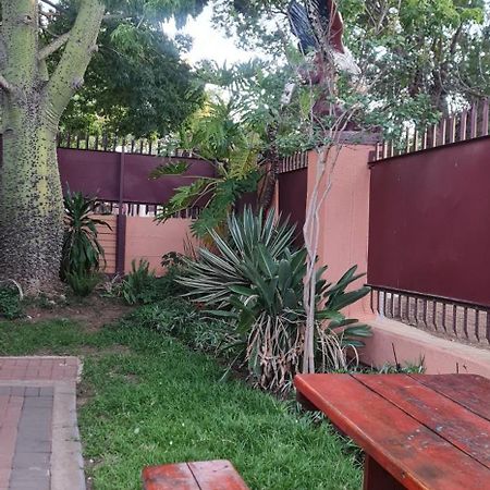 My House Guest House Pretoria-Noord Esterno foto