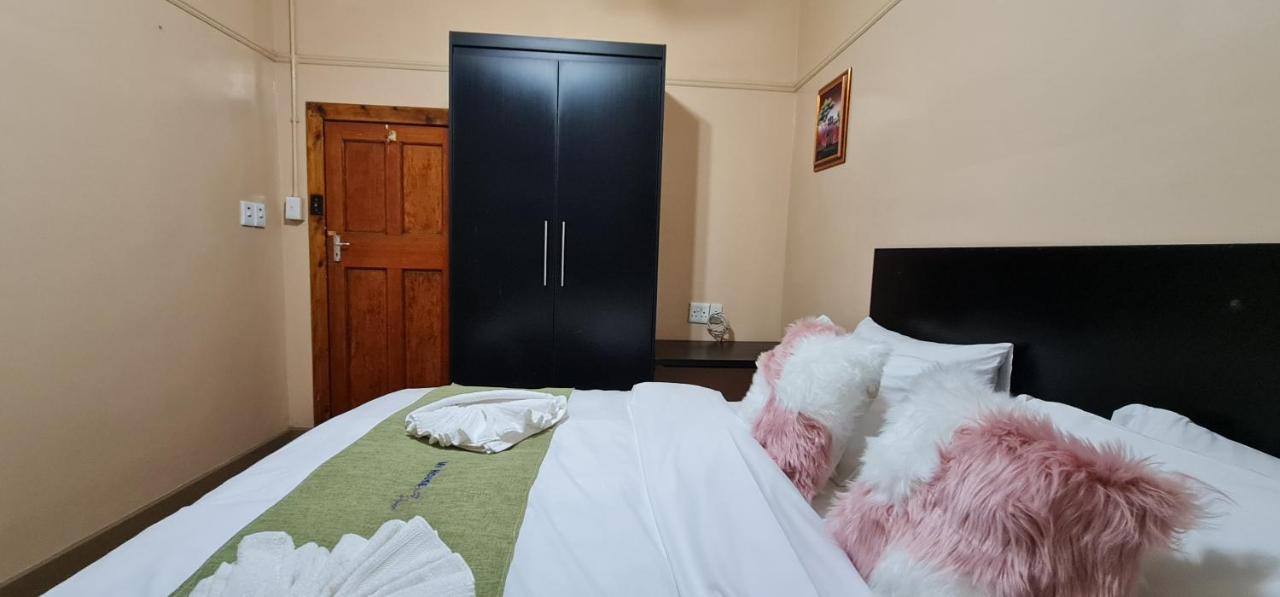 My House Guest House Pretoria-Noord Esterno foto